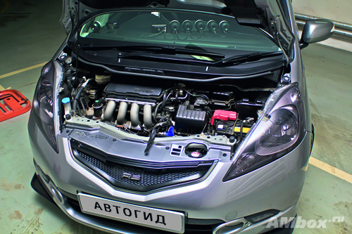 Honda Fit RS 10th Anniversary. Компакт с амбициями